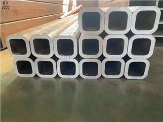 ASTM A501 GR.B BEZŠŪVĒJĀ KVADRĀTĀ TUBE